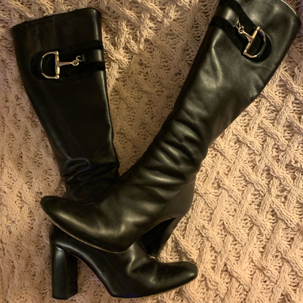 Auth Gucci black leather horsebit leather boots